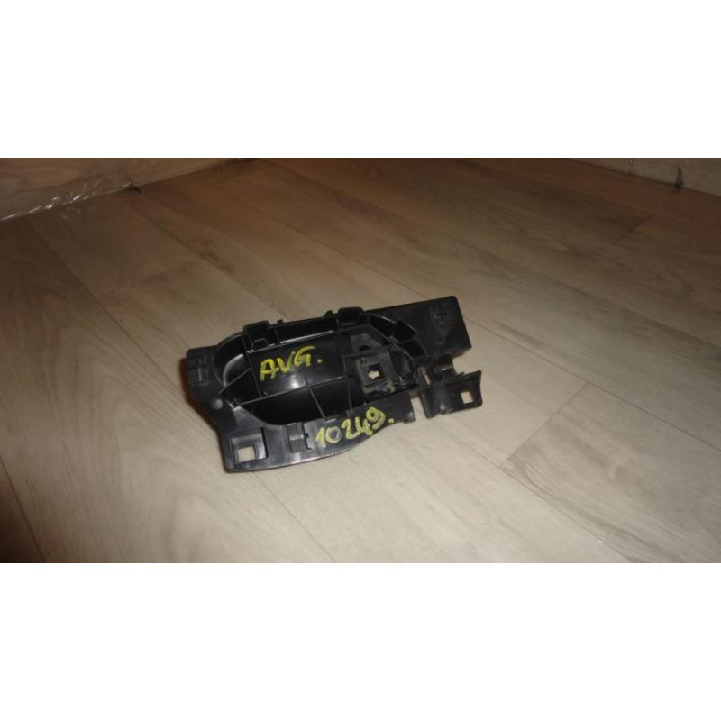 Poignee interieur avant gauche CITROEN BERLINGO 2 PHASE 1 d’occasion