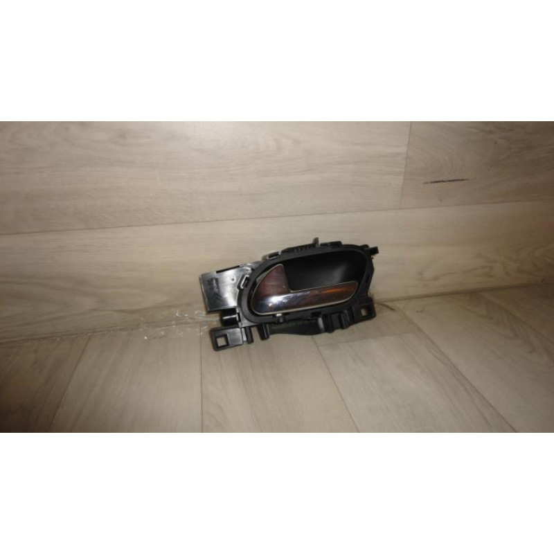 Poignee interieur arriere gauche CITROEN C4 GRAND PICASSO 1 d’occasion