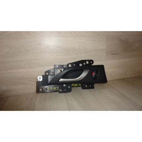 Poignee interieur arriere gauche HONDA CIVIC 8 PHASE 1 d’occasion