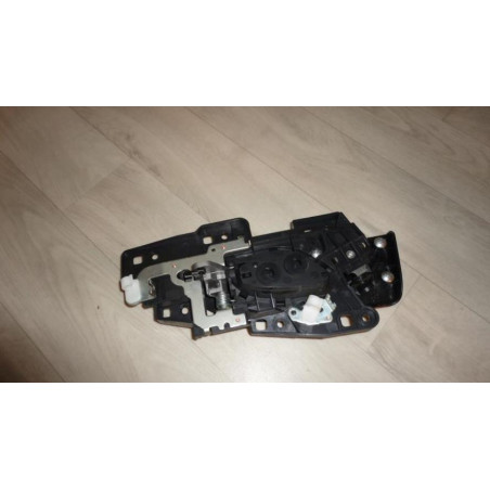 Poignee interieur arriere gauche HONDA CIVIC 8 PHASE 1 d’occasion