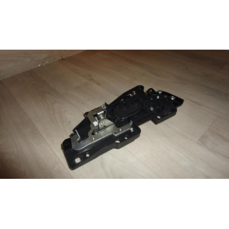 Poignee interieur arriere droit HONDA CIVIC 8 PHASE 1 d’occasion