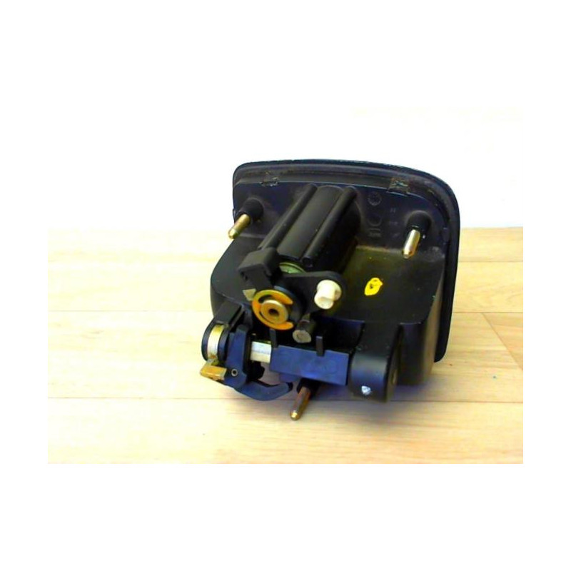 Bouton de coffre SEAT IBIZA 2 PHASE 3 d’occasion