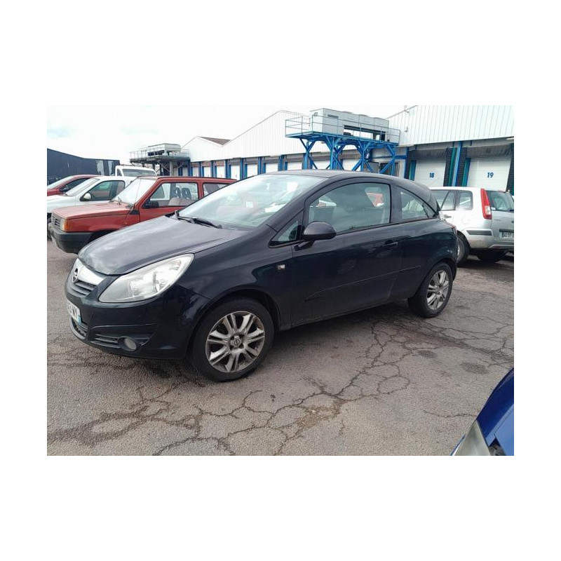 Garniture hayon OPEL CORSA D PHASE 1 d’occasion