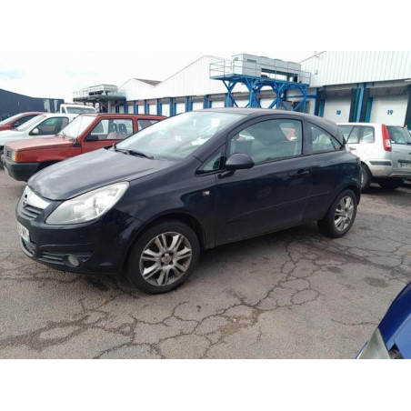 Garniture hayon OPEL CORSA D PHASE 1 d’occasion
