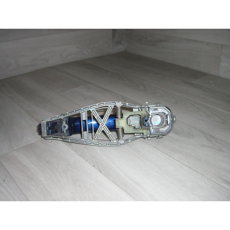 Poignee porte arriere droit VOLKSWAGEN TOURAN 1 PHASE 1 d’occasion