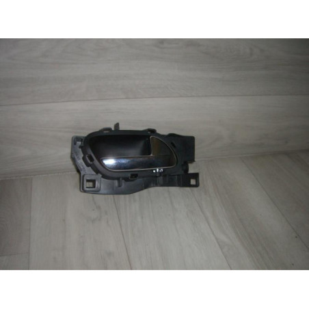 Poignee interieur arriere droit PEUGEOT 407 PHASE 1 d’occasion