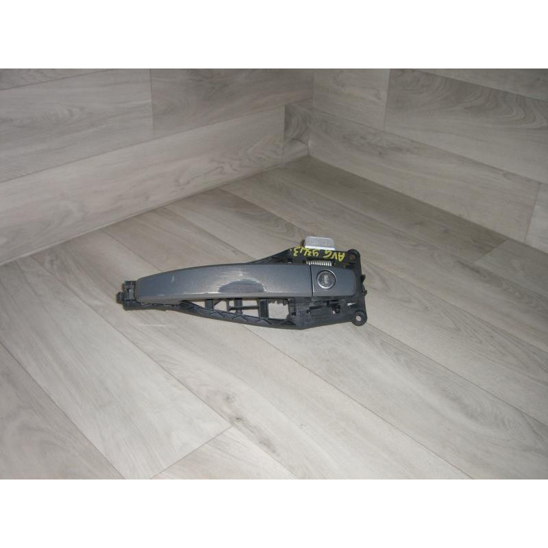 Poignee porte avant gauche OPEL CORSA D PHASE 2 d’occasion