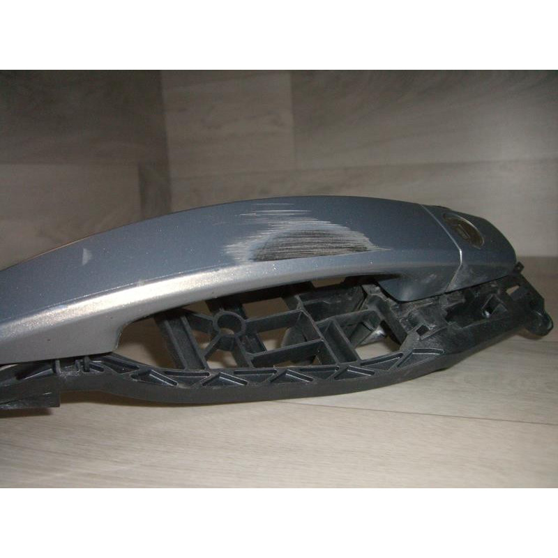 Poignee porte avant gauche OPEL CORSA D PHASE 2 d’occasion