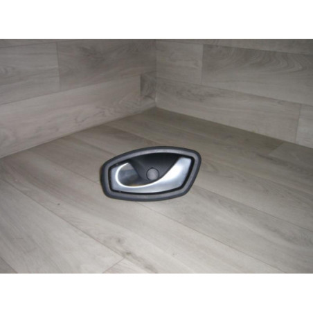 Poignee interieur arriere gauche RENAULT MEGANE 3 PHASE 1 d’occasion