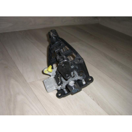 Poignee porte avant gauche OPEL ZAFIRA B PHASE 1 d’occasion