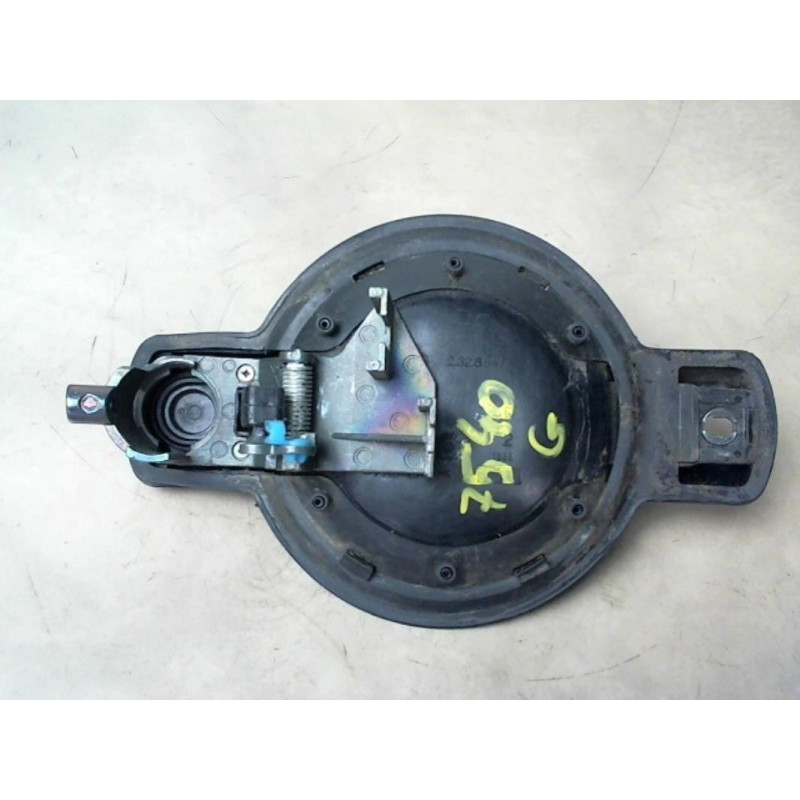 Poignee porte avant gauche FIAT DOBLO 1 PHASE 1 d’occasion