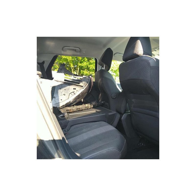 Vitre avant droit PEUGEOT 308 2 SW PHASE 2 BREAK d’occasion