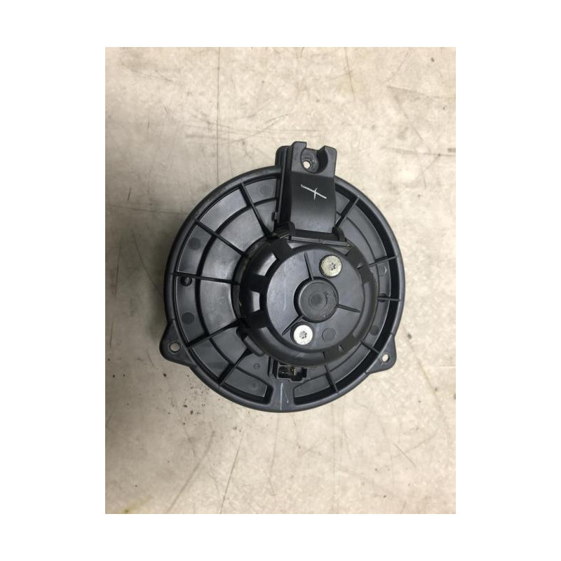 Ventilateur chauffage TOYOTA AVENSIS 2 PHASE 1 d’occasion