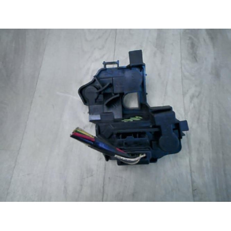 Platine feu arriere gauche NISSAN PULSAR d’occasion