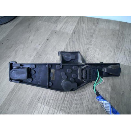Platine feu arriere droit RENAULT LAGUNA 2 PHASE 1 BREAK d’occasion