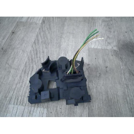 Platine feu arriere droit PEUGEOT 206+ d’occasion
