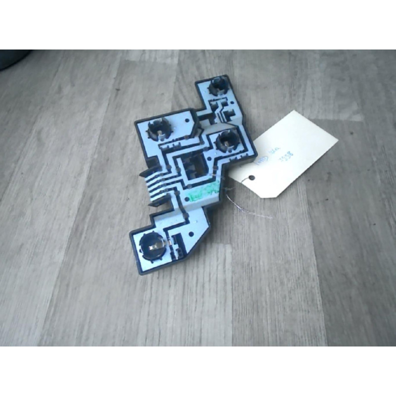 Platine feu arriere gauche FORD KA 1 PHASE 1 d’occasion