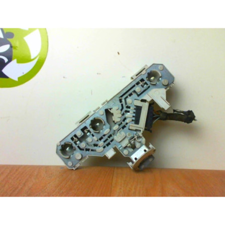 Platine feu arriere gauche VOLKSWAGEN POLO 3 PHASE 1 d’occasion