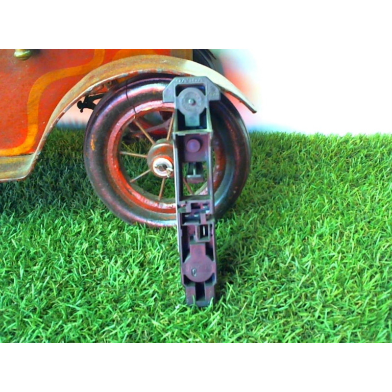 Platine feu arriere droit VOLVO 850 PHASE 2 BREAK d’occasion