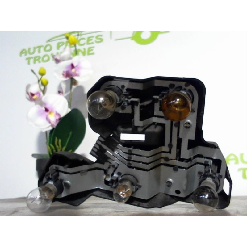 Platine feu arriere droit ROVER 200 2 d’occasion