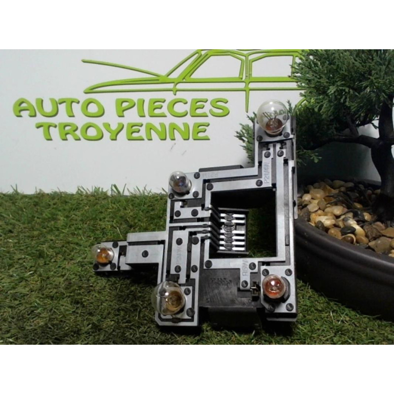 Platine feu arriere gauche FORD MONDEO 1 PHASE 2 d’occasion