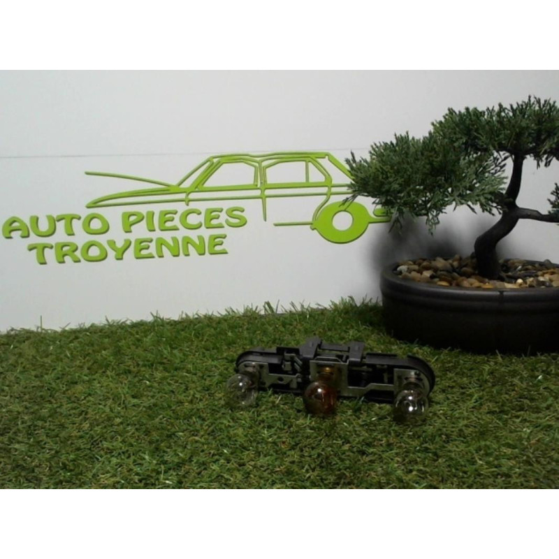 Platine feu arriere gauche CITROEN EVASION PHASE 2 d’occasion