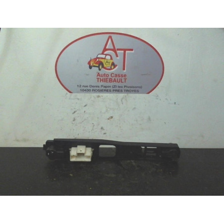 Platine feu arriere droit CITROEN C5 I PHASE 2 d’occasion