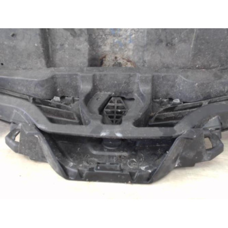 Calandre RENAULT CLIO 4 PHASE 1 d’occasion
