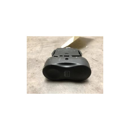 Commande degivrage lunette arriere DACIA LOGAN MCV 1 PHASE 2 BREAK d’occasion