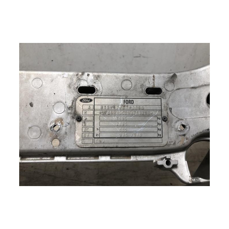 Armature avant, Masque avant FORD FOCUS 1 BREAK d’occasion