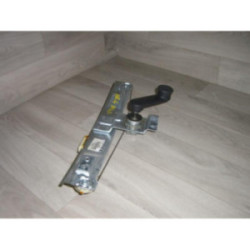Leve vitre mecanique arriere gauche OPEL CORSA D PHASE 2 d’occasion