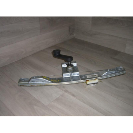 Leve vitre mecanique arriere gauche OPEL CORSA D PHASE 2 d’occasion