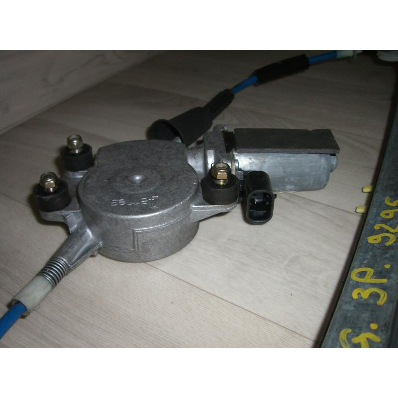 Leve vitre electrique avant gauche FIAT BRAVO 1 d’occasion