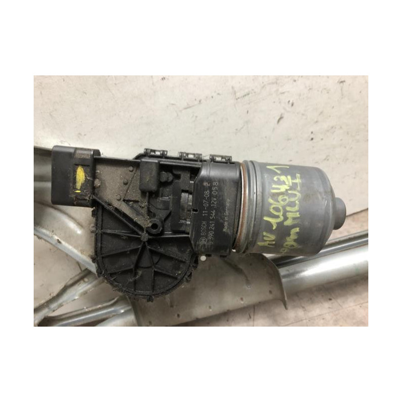 Moteur essuie glace avant DACIA LOGAN MCV 1 PHASE 2 BREAK d’occasion
