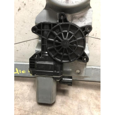 Leve vitre electrique avant gauche RENAULT CLIO 4 PHASE 1 d’occasion