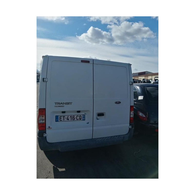 Baie de pare brise FORD TRANSIT 4 d’occasion