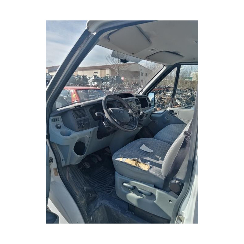 Baie de pare brise FORD TRANSIT 4 d’occasion