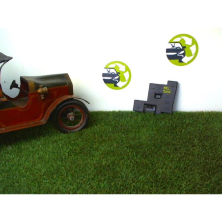 Platine feu arriere gauche FORD FIESTA 4 PHASE 2 d’occasion