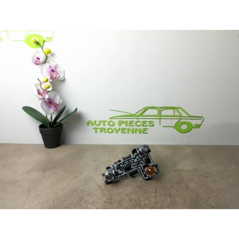 Platine feu arriere gauche SEAT IBIZA 2 PHASE 3 d’occasion