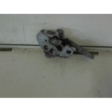 Serrure de capot PEUGEOT  d’occasion