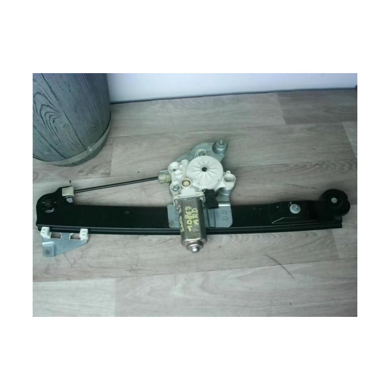 Moteur leve vitre arriere droit CITROEN C2 PHASE 1 d’occasion