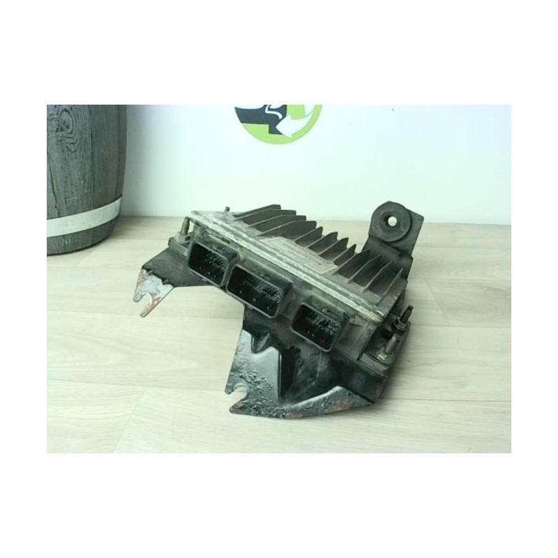 Calculateur RENAULT CLIO 3 PHASE 2 d’occasion