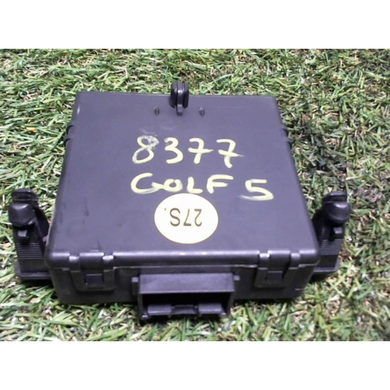 Calculateur VOLKSWAGEN GOLF 5 d’occasion