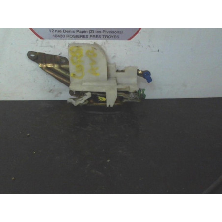 Serrure avant gauche OPEL CORSA (A) d’occasion