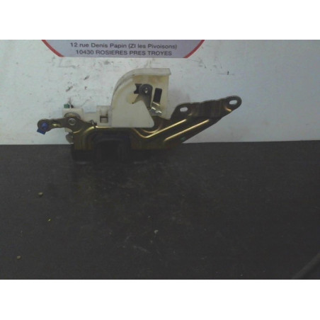 Serrure avant gauche OPEL CORSA (A) d’occasion