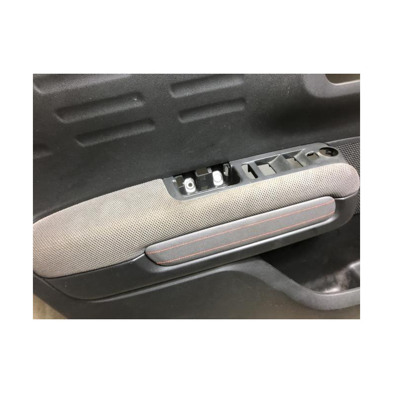 Panneau de porte avant gauche CITROEN C3 AIRCROSS PHASE 1 d’occasion