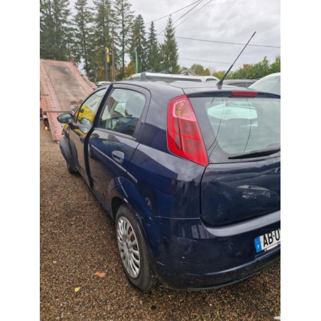 Feu arriere principal gauche (feux) FIAT GRANDE PUNTO d’occasion