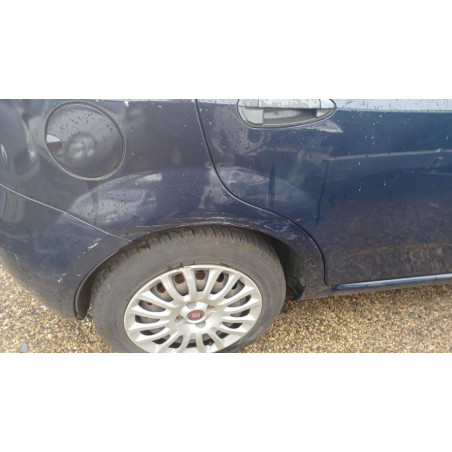 Feu arriere principal droit (feux) FIAT GRANDE PUNTO d’occasion