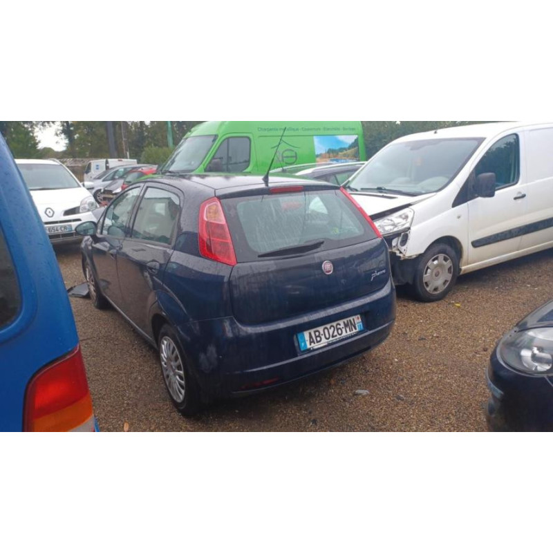 Feu arriere principal droit (feux) FIAT GRANDE PUNTO d’occasion