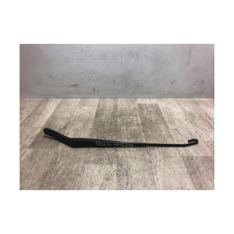 Bras essuie glace avant droit DACIA DUSTER 1 PHASE 2 d’occasion